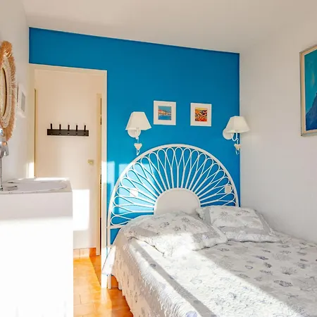 Les Coteaux De La Nartelle-32 By Interhome Apartment